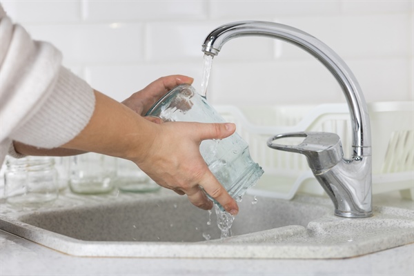 How Should Residents Prepare Recyclables for Curbside Pickup